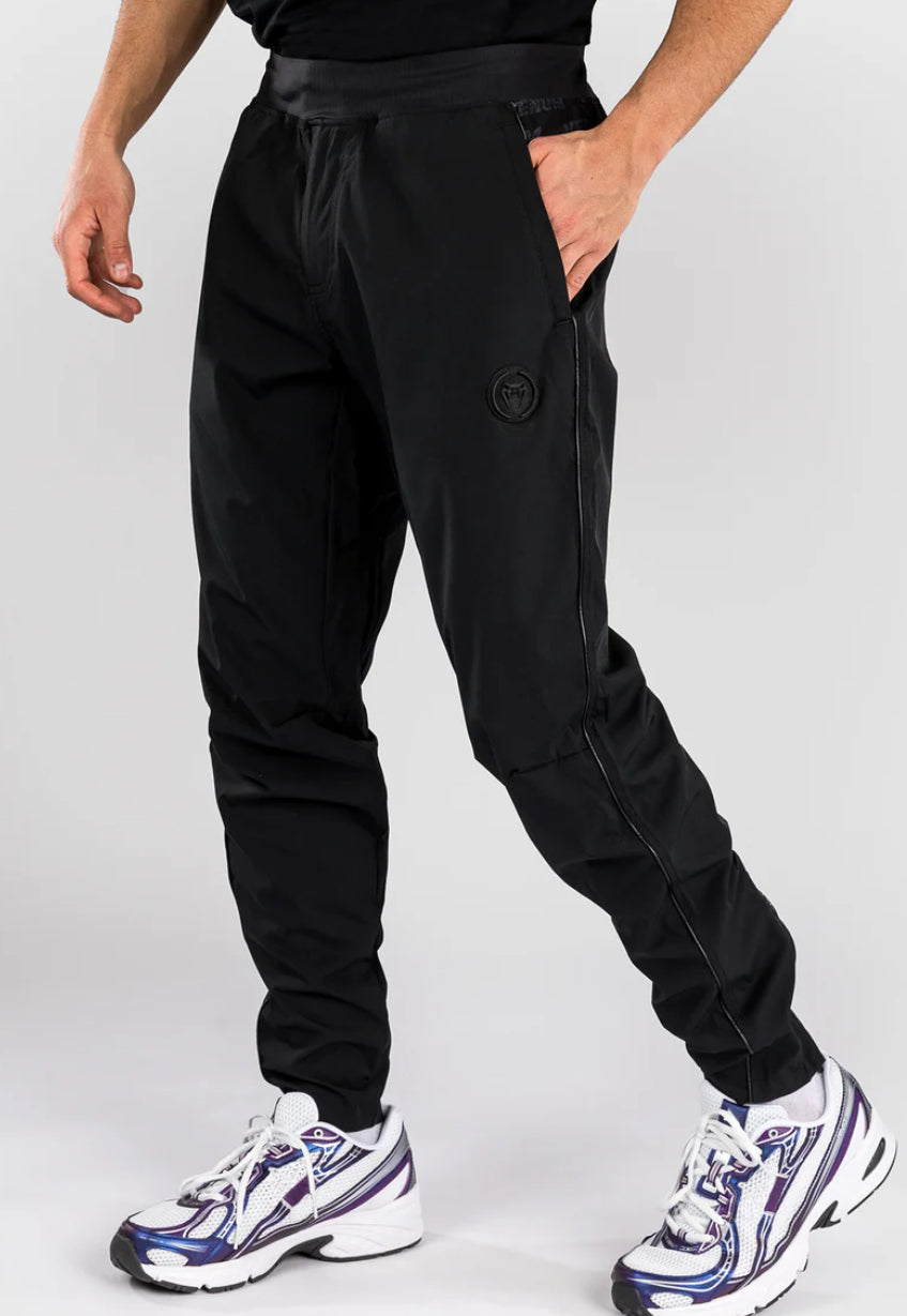 Venum jogging Cargo
Light Aero - Noir