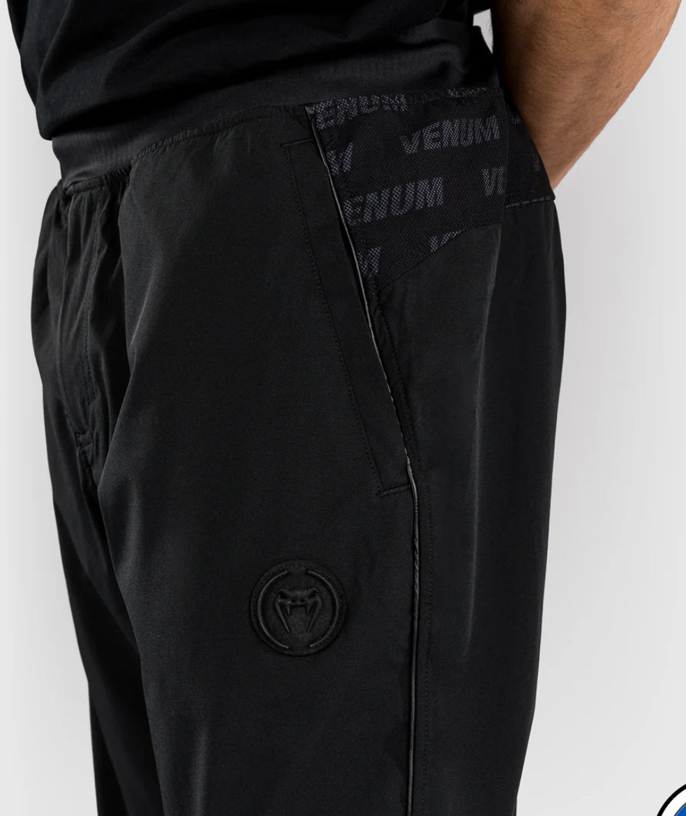 Venum jogging Cargo
Light Aero - Noir